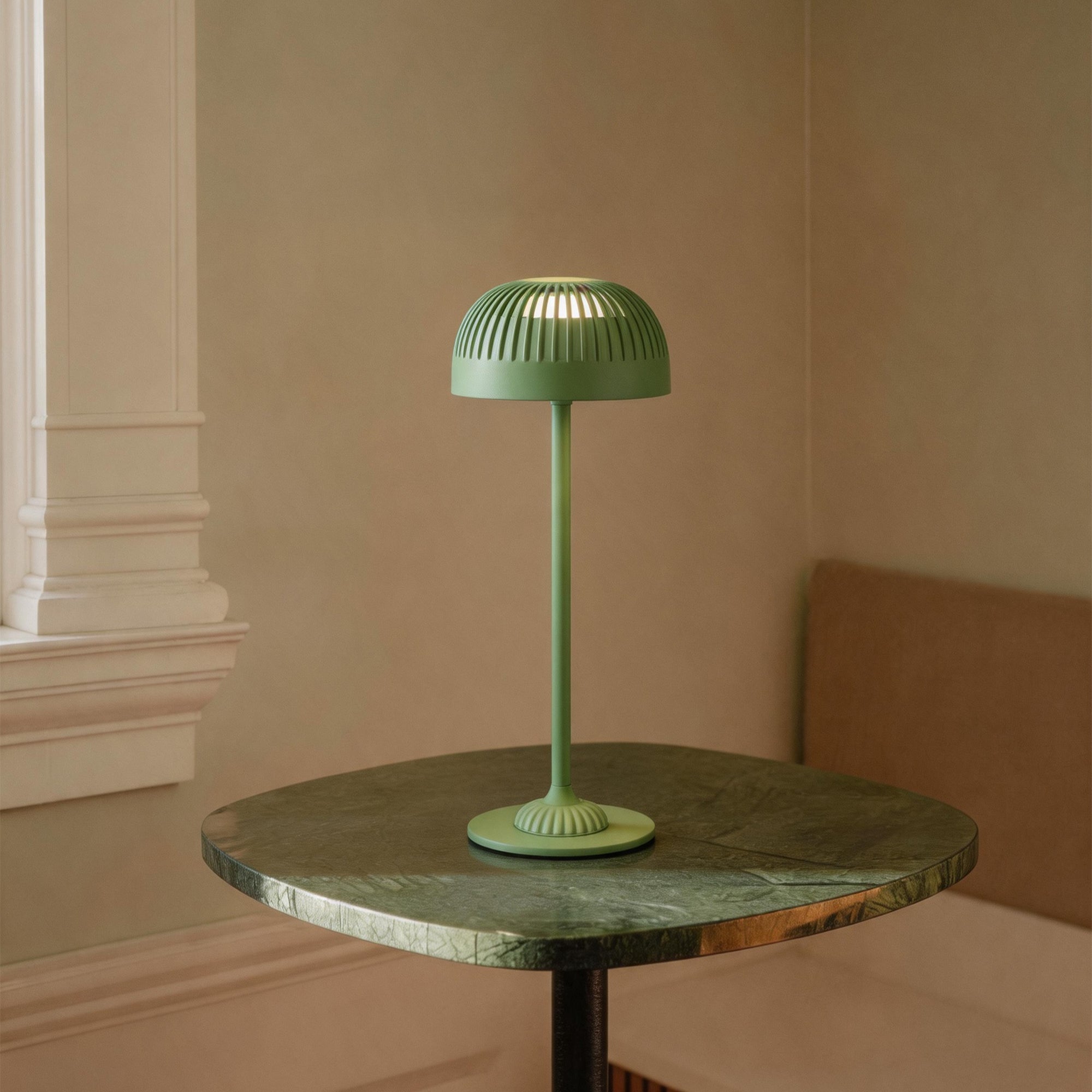 Cordless Rechargeable Table Lamp VIOA TL17